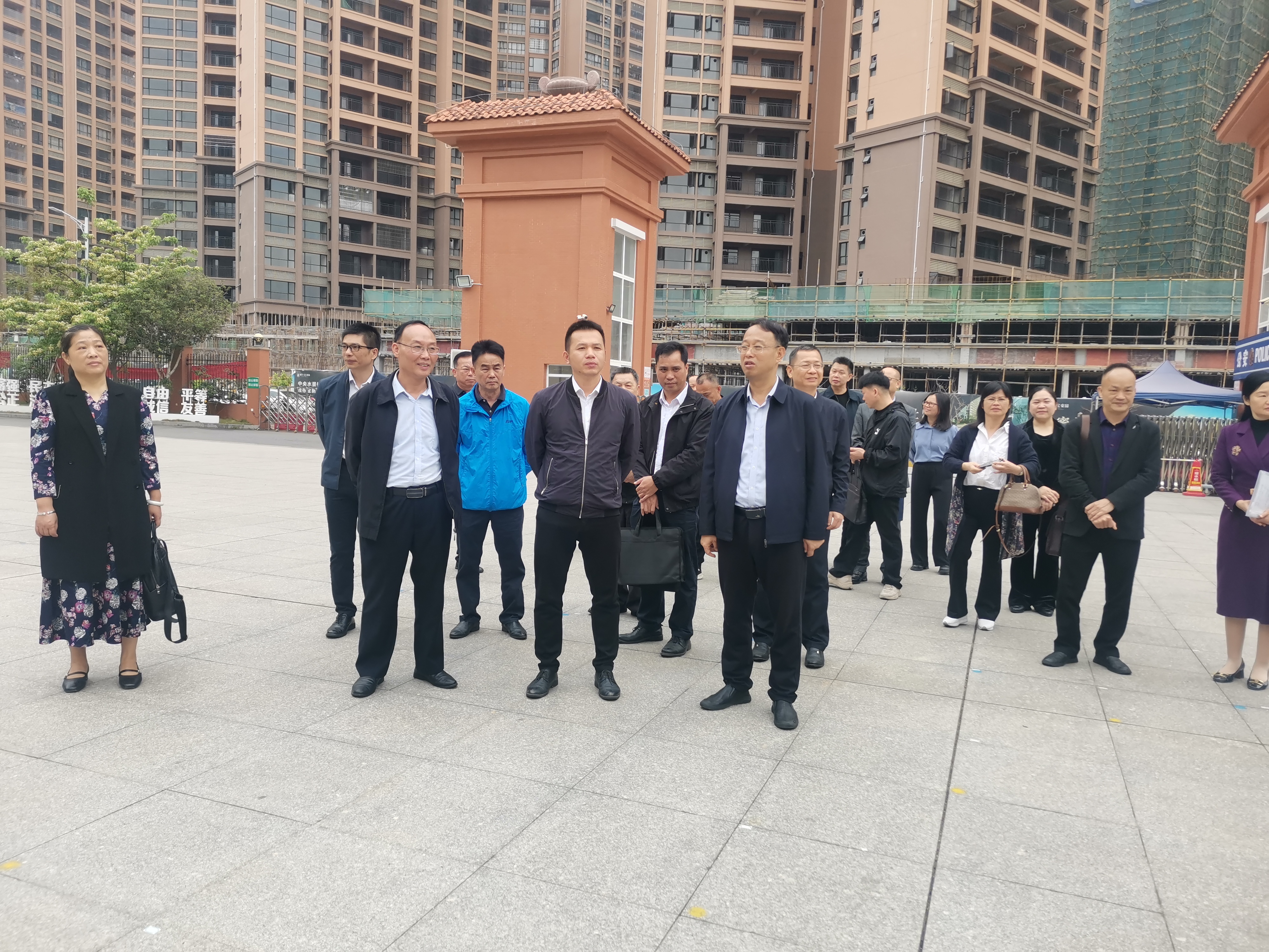 借他山之石   琢己身之玉—— 郁南縣教育考察團赴羅定學習考察2.jpg